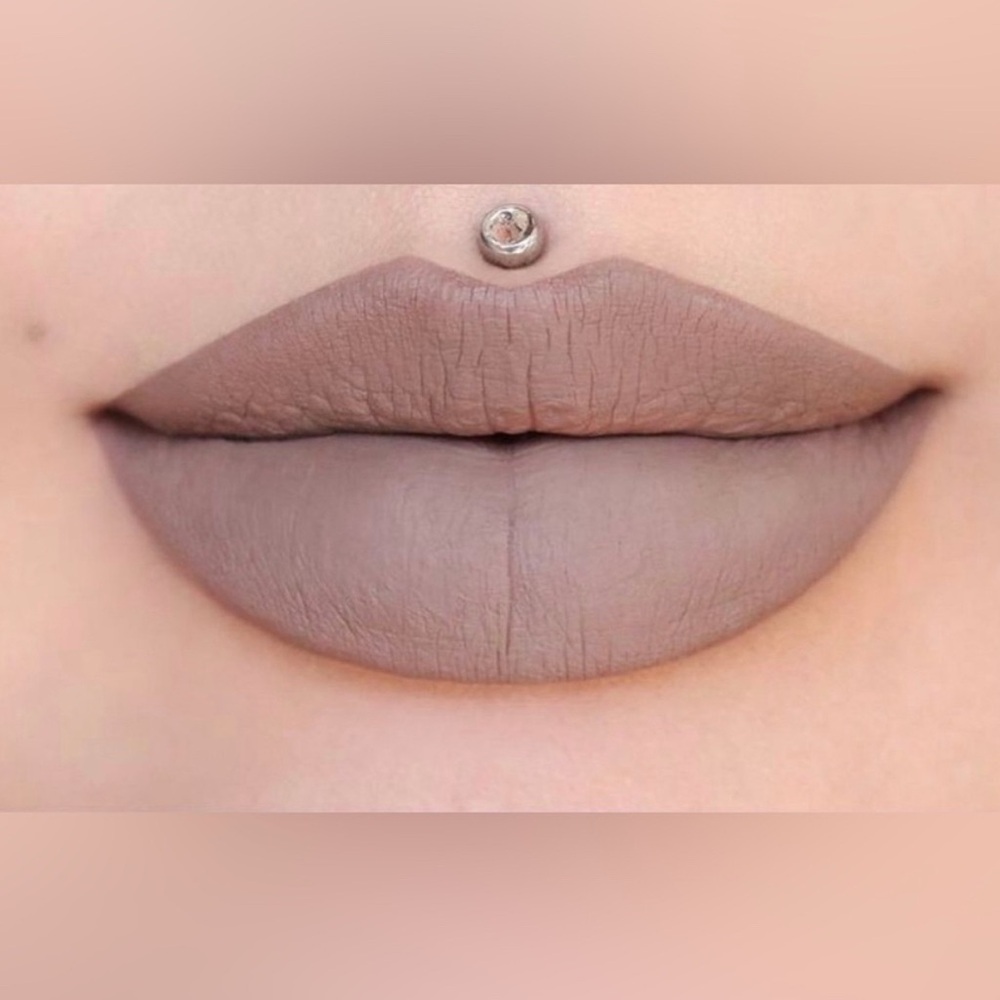 Jeffree Star Cosmetics Posh Spice Velour Liquid Lipstick Makeup NEW - Picture 7 of 8